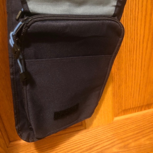 Vintage Disney Donald Duck Crossbody Bag - Picture 9 of 16